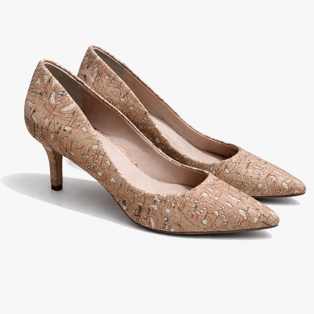 Charles David Elegant Tan Women's Pumps